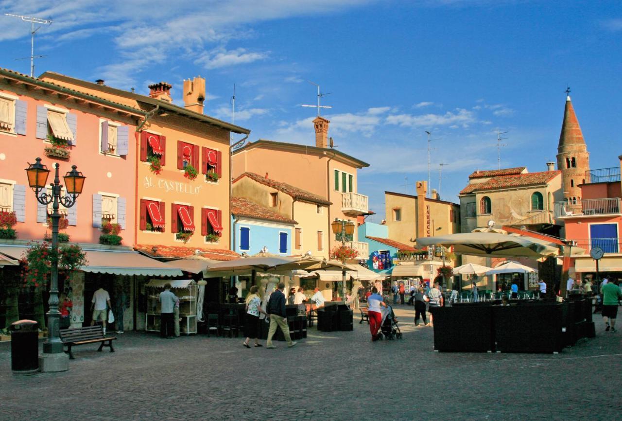Maestrale Canova Apartments Caorle Esterno foto